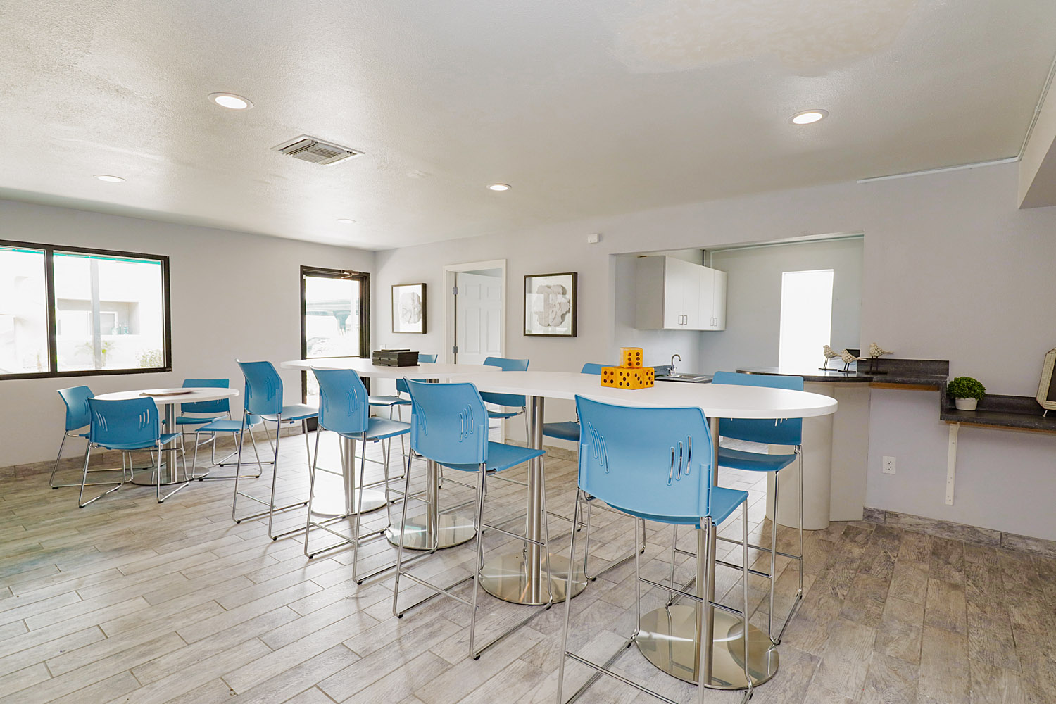 The Canyons on Colter Apartments photo 2